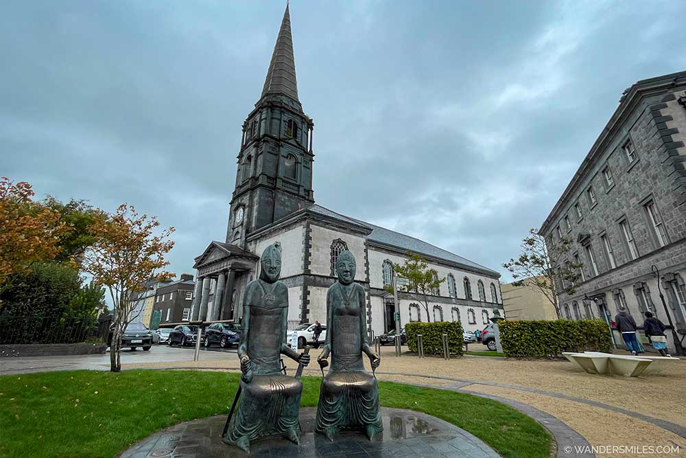 Strongbow and Aoife Statue in Waterford Viking Triangle